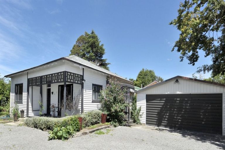 Photo of property in 79 Colombo Street, Somerfield, Christchurch, 8023