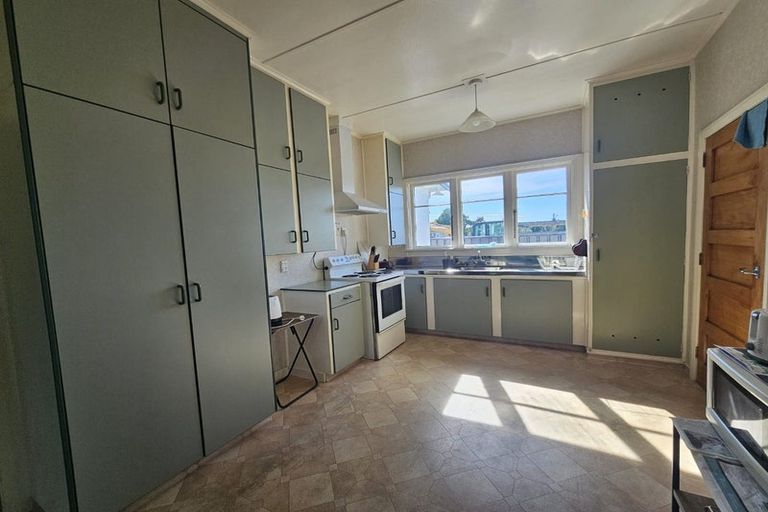 Photo of property in 253 Taradale Road, Pirimai, Napier, 4112