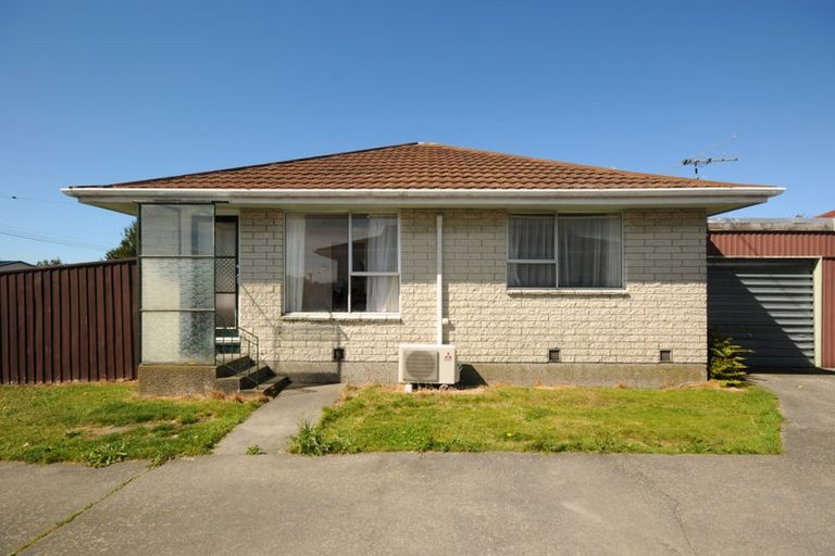 Photo of property in 1/74 Veitches Road, Casebrook, Christchurch, 8051