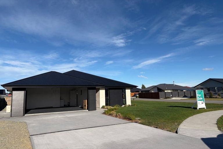 Photo of property in 1 Coleman Lane, Amberley, 7410