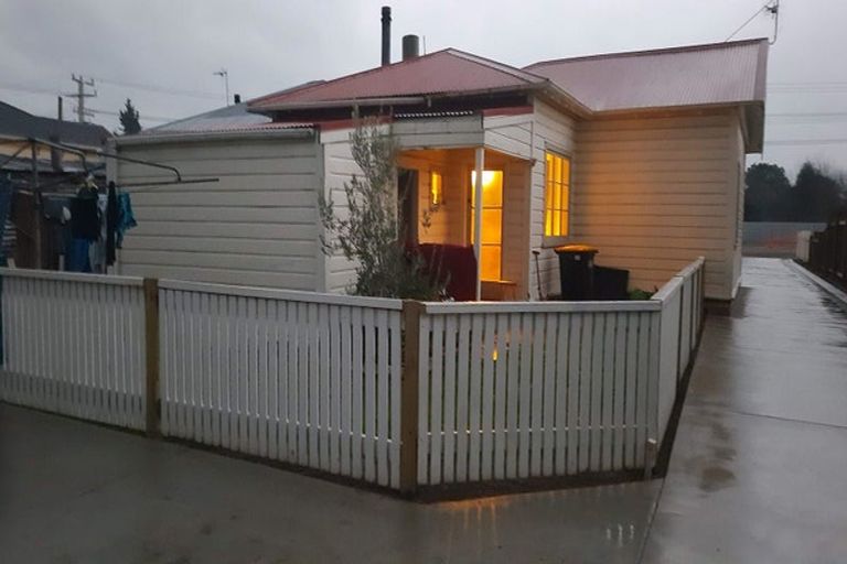 Photo of property in 118 Lincoln Road, Masterton, 5810