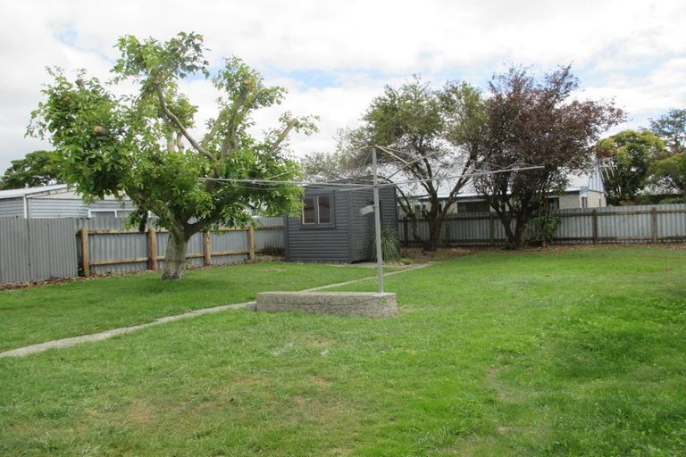 Photo of property in 9 Chelwood Street, Takaro, Palmerston North, 4412