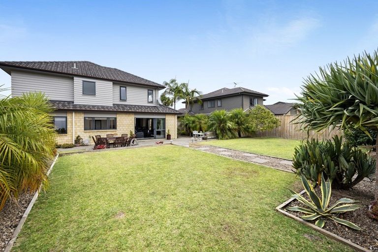 Photo of property in 21 Pine Harbour Parade, Beachlands, Auckland, 2018