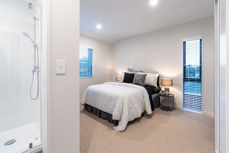 Photo of property in 65 Strathmore Avenue, Strathmore Park, Wellington, 6022