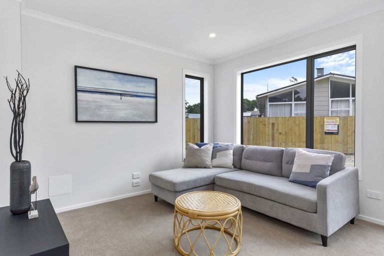 Photo of property in 1/18 Pickering Crescent, Chedworth, Hamilton, 3210