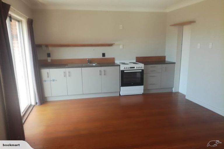 Photo of property in 918 Avonside Drive, Avondale, Christchurch, 8061