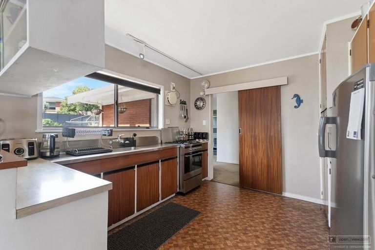 Photo of property in 82 Clark Road, Pahurehure, Papakura, 2113