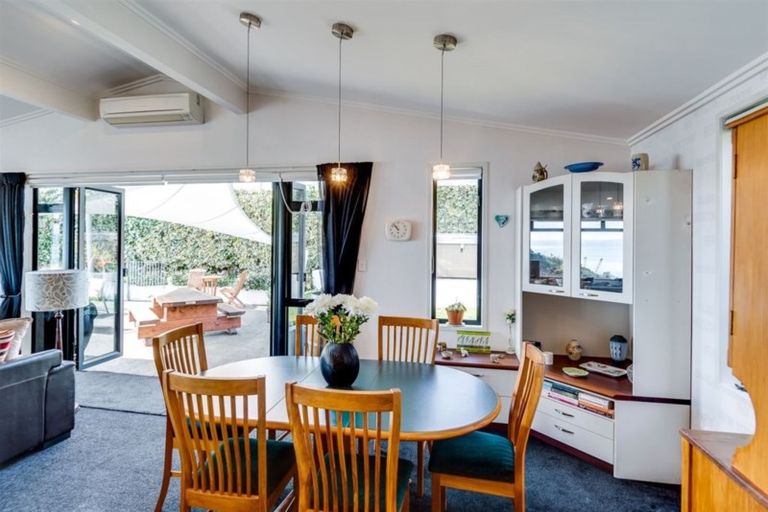 Photo of property in 3a Seapoint Road, Bluff Hill, Napier, 4110