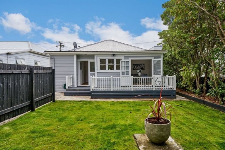 Photo of property in 48 Queen Street, Petone, Lower Hutt, 5012