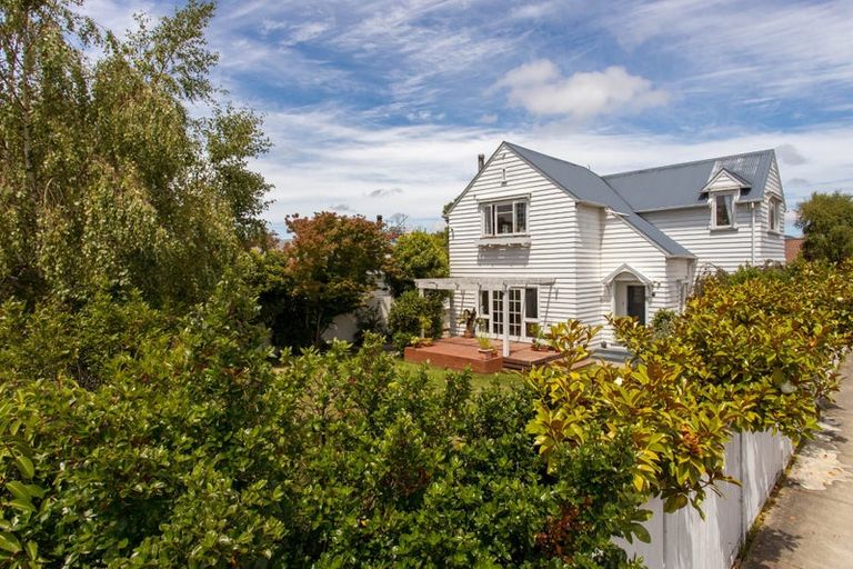 Photo of property in 8 Bradshaw Terrace, Riccarton, Christchurch, 8011
