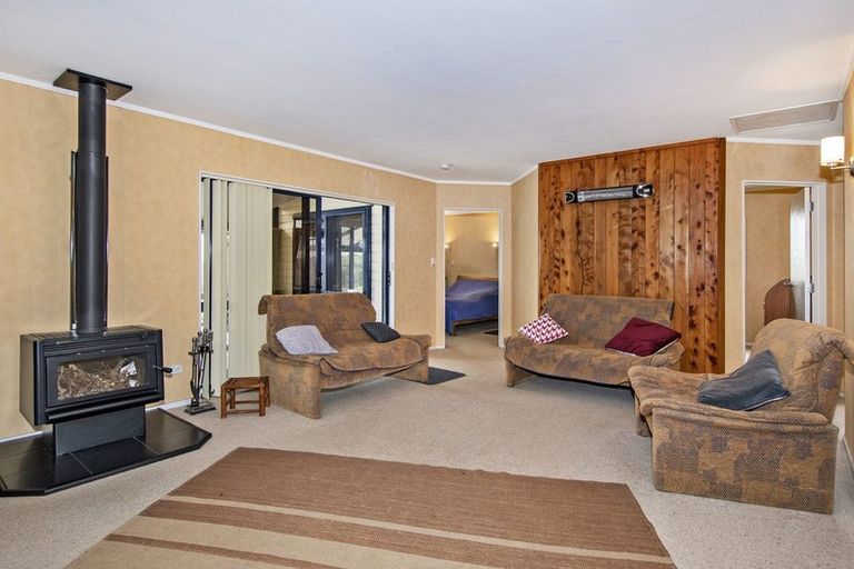 Photo of property in 235 Valley View Road, Otaika, Whangarei, 0170