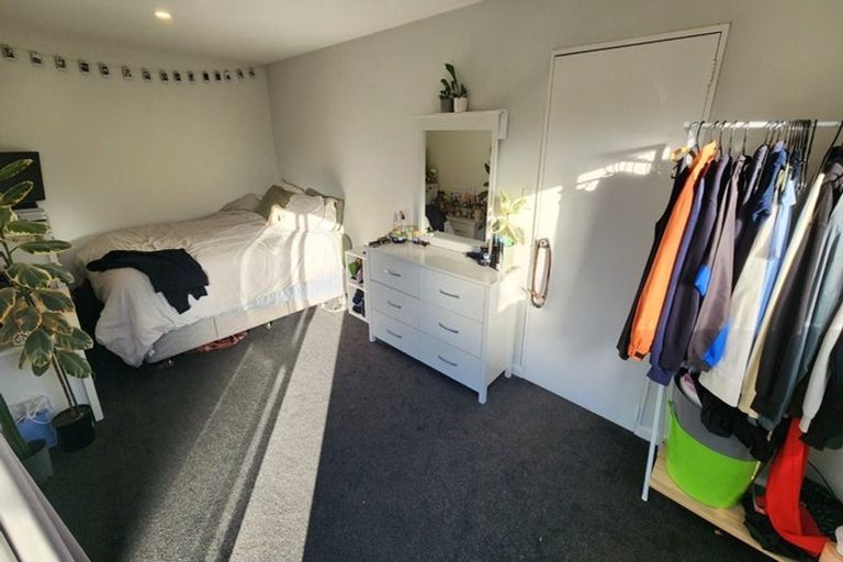 Photo of property in 90 Retreat Road, Avonside, Christchurch, 8061