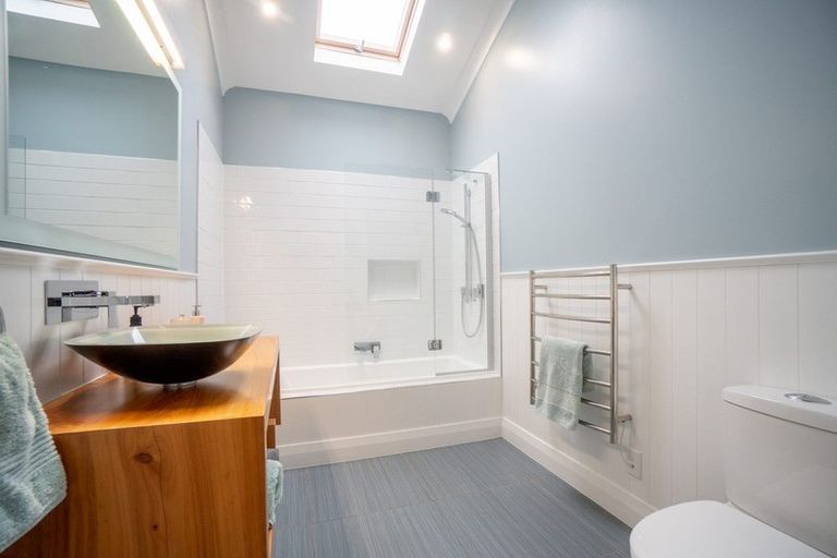 Photo of property in 36 Miro Street, Takaro, Palmerston North, 4410