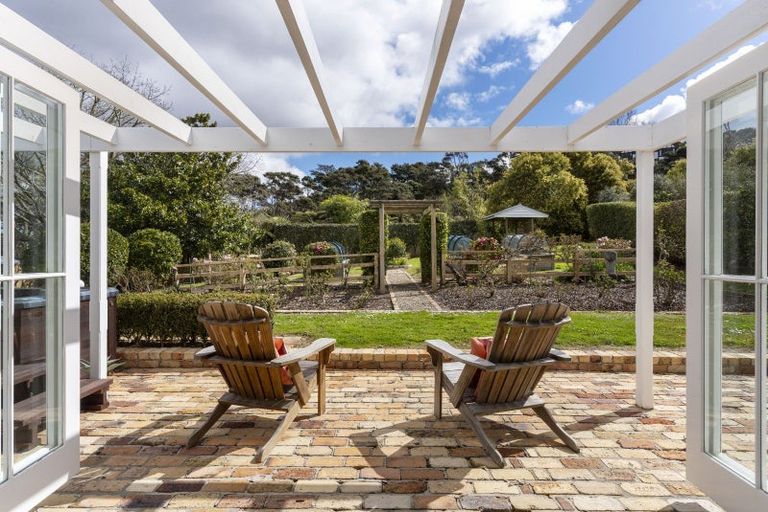 Photo of property in 136 Attwood Road, Paremoremo, Auckland, 0632