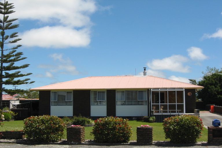 Photo of property in 170 Derby Street, Westport, 7825