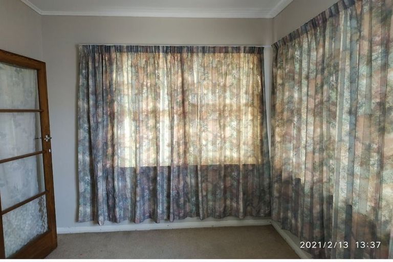 Photo of property in 147 Avonhead Road, Avonhead, Christchurch, 8042