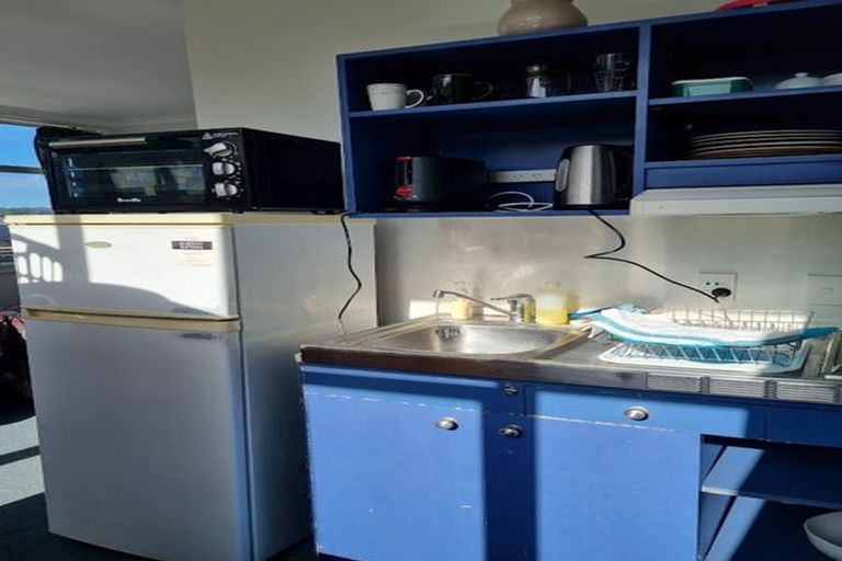 Photo of property in Quest/richard Pearse Apartment, 5/219j Willis Street, Te Aro, Wellington, 6011