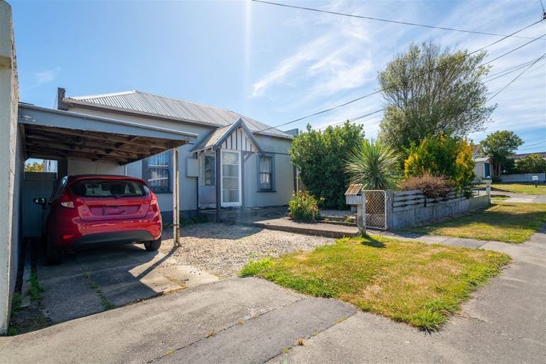 Photo of property in 16 Test Street, South Hill, Oamaru, 9400
