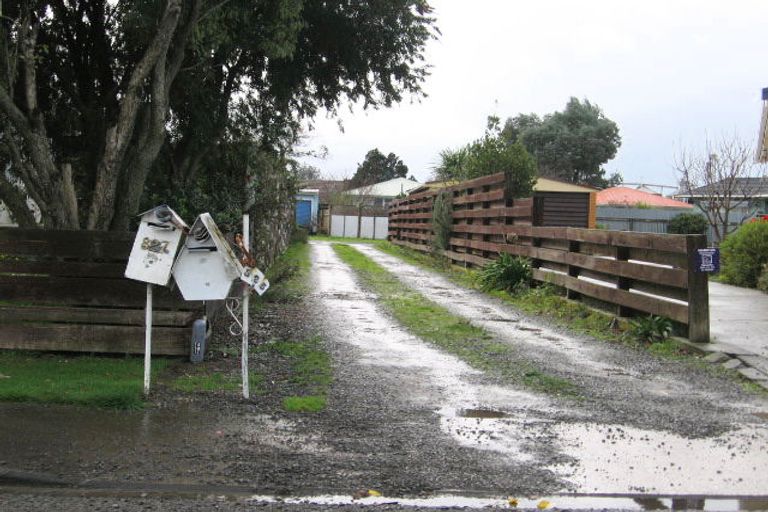 Photo of property in 825 Huia Street, Camberley, Hastings, 4120