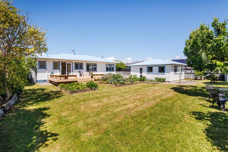 Photo of property in 32 Kingston Street, Awapuni, Palmerston North, 4412