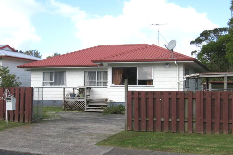 Photo of property in 1/33 Bellringer Road, Massey, Auckland, 0614