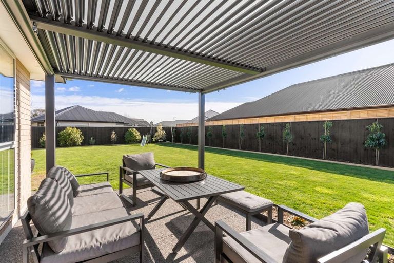 Photo of property in 10 Willowby Lane, Rangiora, 7400