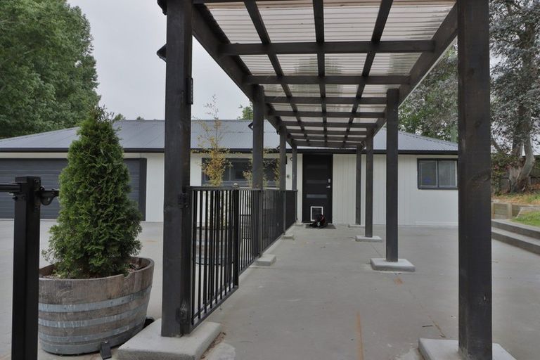 Photo of property in 70 Mapleham Drive, Pegasus, 7612