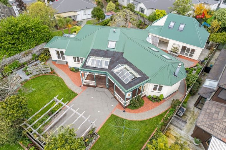 Photo of property in 183 Waiwhetu Road, Waterloo, Lower Hutt, 5011