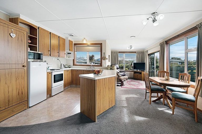 Photo of property in 31 Robertson Street, Gore, 9710