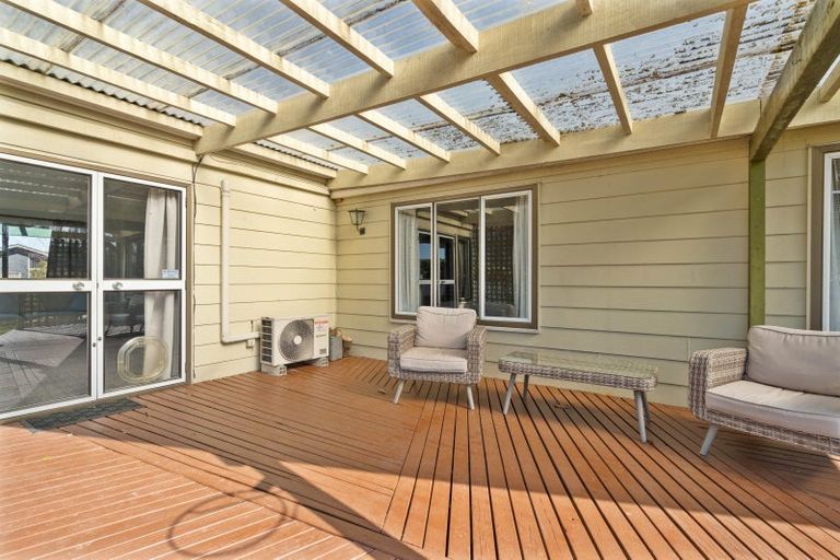 Photo of property in 5 Lowes Place, Solway, Masterton, 5810