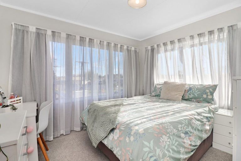 Photo of property in 42 George Street, Morrinsville, 3300