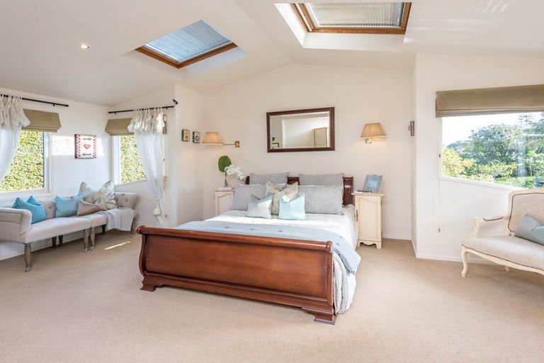 Photo of property in 59 Marine Parade, Mellons Bay, Auckland, 2014