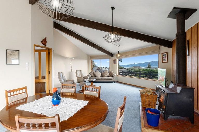 Photo of property in 9 Frances Street, Waikanae Beach, Waikanae, 5036