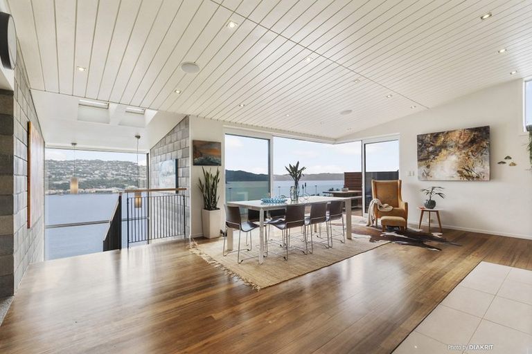 Photo of property in 6 Zaida Way, Maupuia, Wellington, 6022