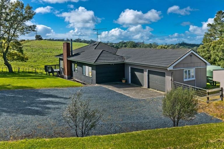 Photo of property in 293 Austin Road, Dairy Flat, Albany, 0794