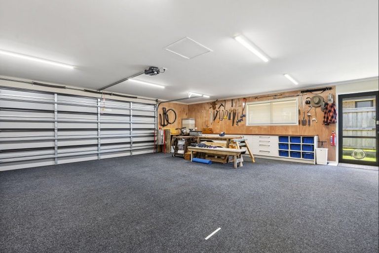 Photo of property in 6 Karearea Drive, Coastlands, Whakatane, 3120