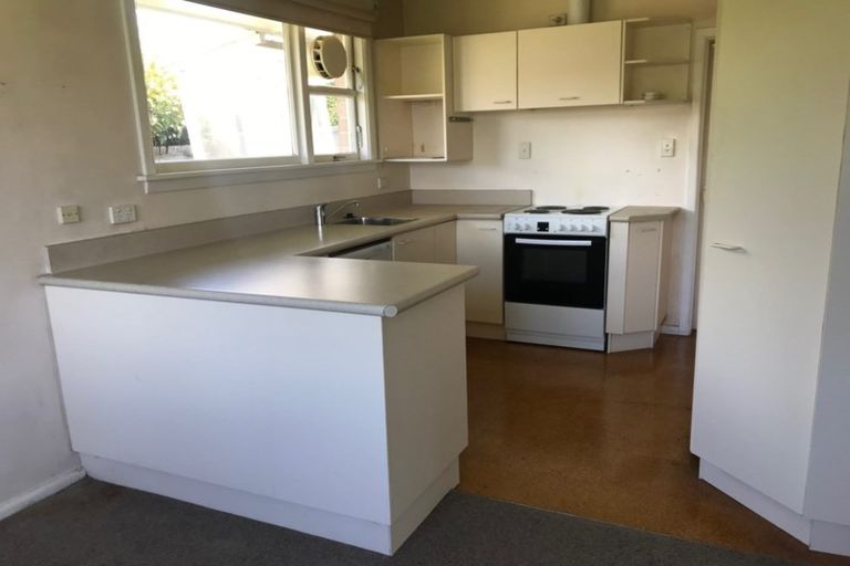 Photo of property in 2/24 Hartford Street, Burnside, Christchurch, 8053