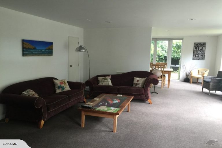 Photo of property in 2a Earl Street, Hillsborough, Christchurch, 8022