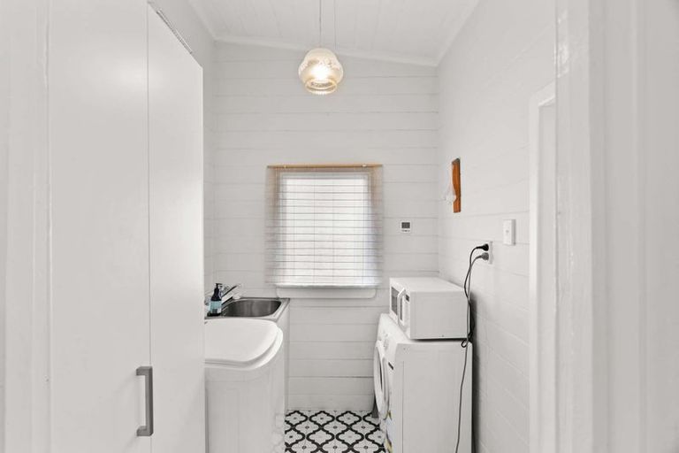 Photo of property in 407 French Street, Akina, Hastings, 4122