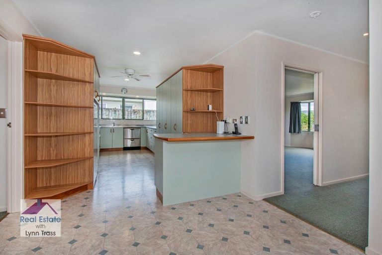 Photo of property in 6 Elm Place, Tikipunga, Whangarei, 0112