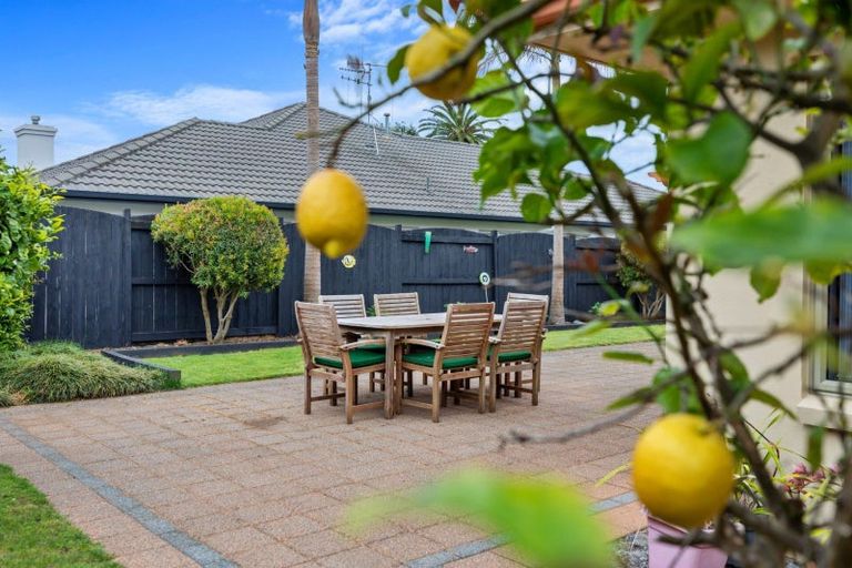 Photo of property in 26 Palm Springs Boulevard, Papamoa Beach, Papamoa, 3118