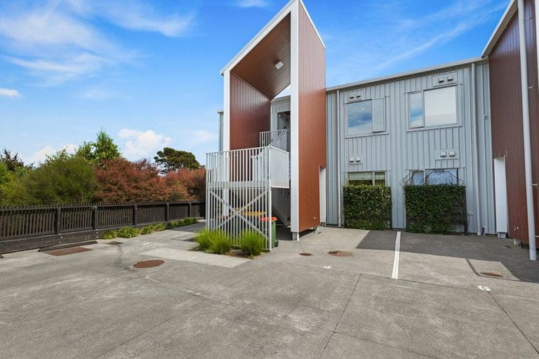 Photo of property in 4/28 Nevill Road, Hobsonville, Auckland, 0616