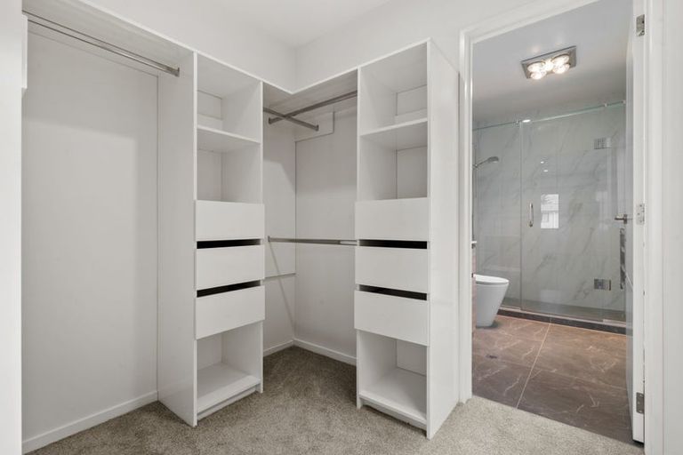 Photo of property in 13c Edinburgh Avenue, Rosehill, Papakura, 2113