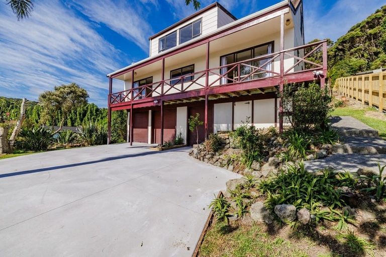 Photo of property in 56 Tahuna Road, Paihia, 0200