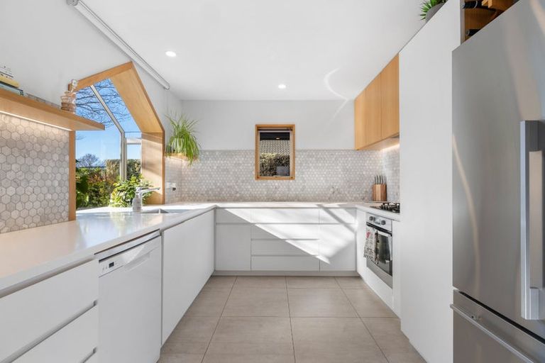 Photo of property in 48 Broadhaven Avenue, Parklands, Christchurch, 8083