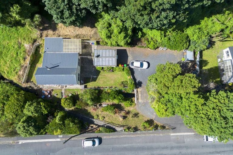 Photo of property in 89 Glen Road, The Glen, Dunedin, 9011