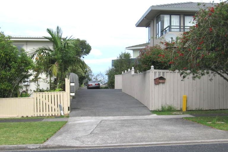 Photo of property in 9a Toroa Street, Torbay, Auckland, 0630