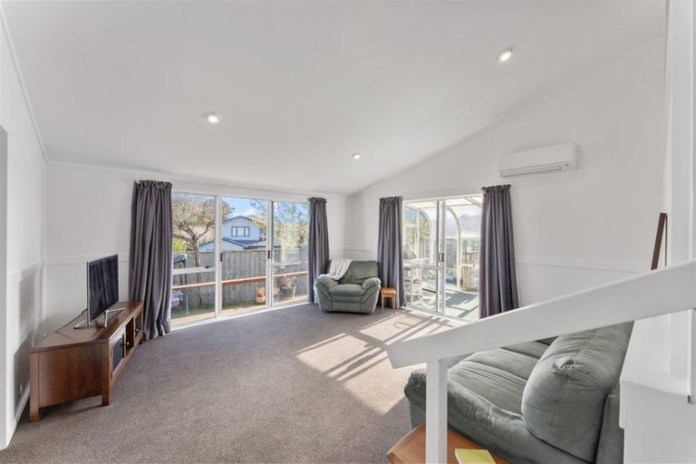 Photo of property in 118 Discovery Drive, Whitby, Porirua, 5024