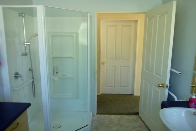 Photo of property in 44a Taupata Street, Redcliffs, Christchurch, 8081