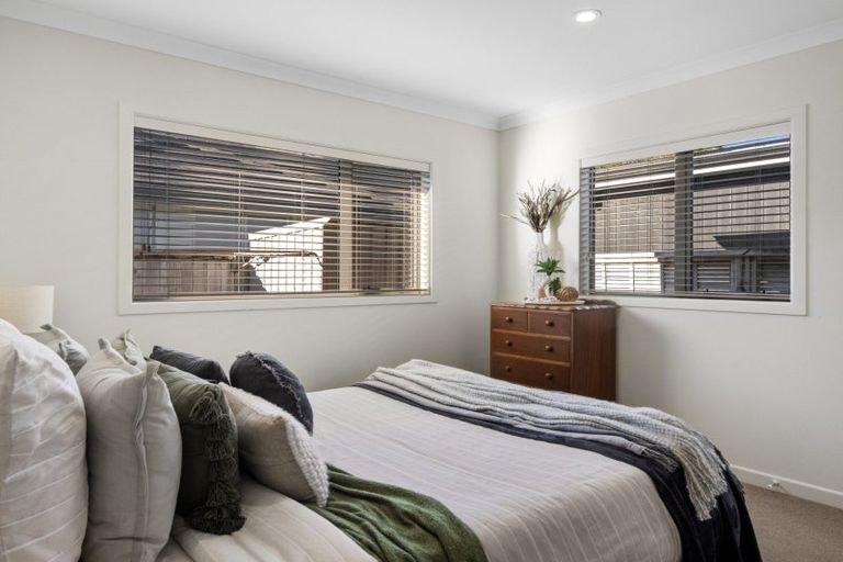 Photo of property in 3 Lakeview Quay, Pyes Pa, Tauranga, 3112